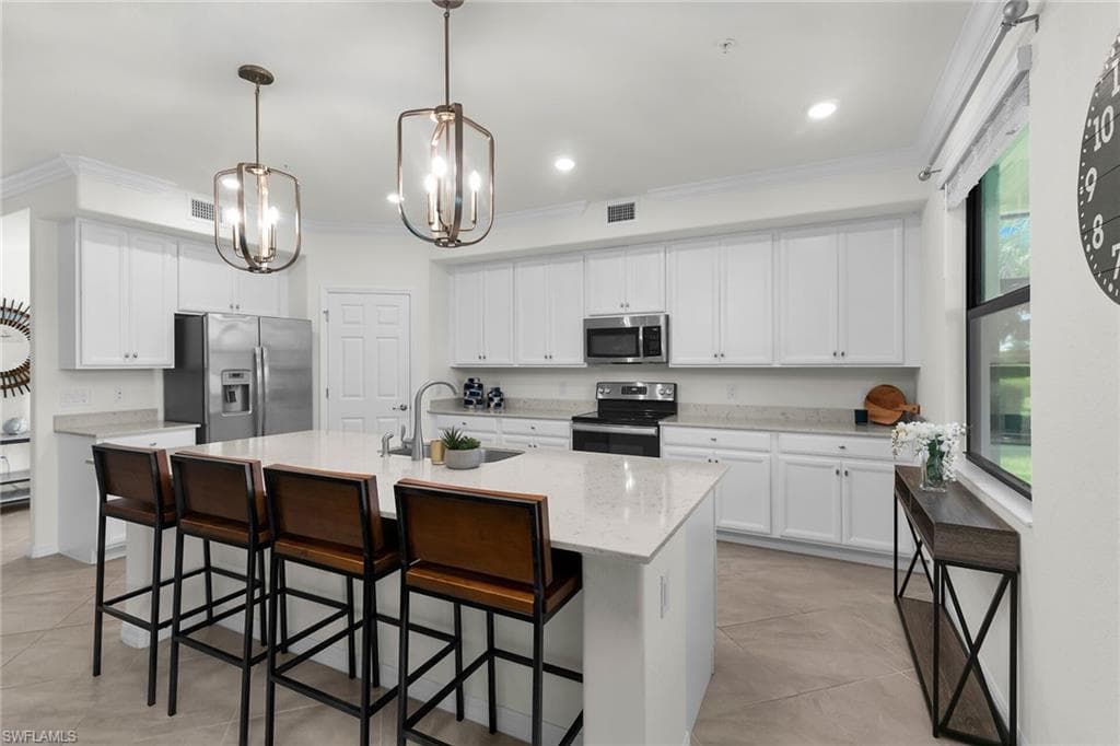 12043 Hawthorn Lake DR 101 FORT MYERS, FL 33913