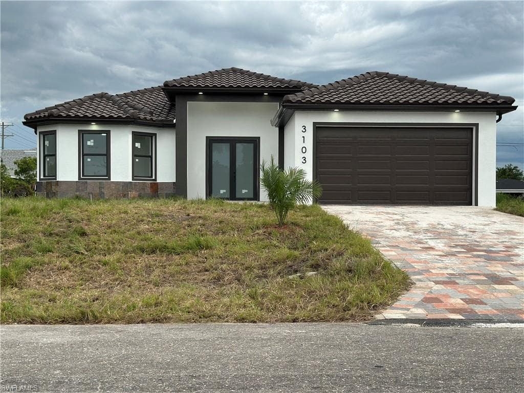 3103 13TH ST SW LEHIGH ACRES, FL 33976