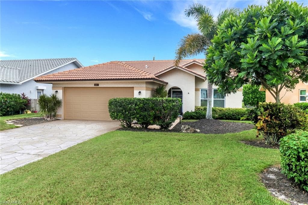 681 Kings WAY NAPLES, FL 34104