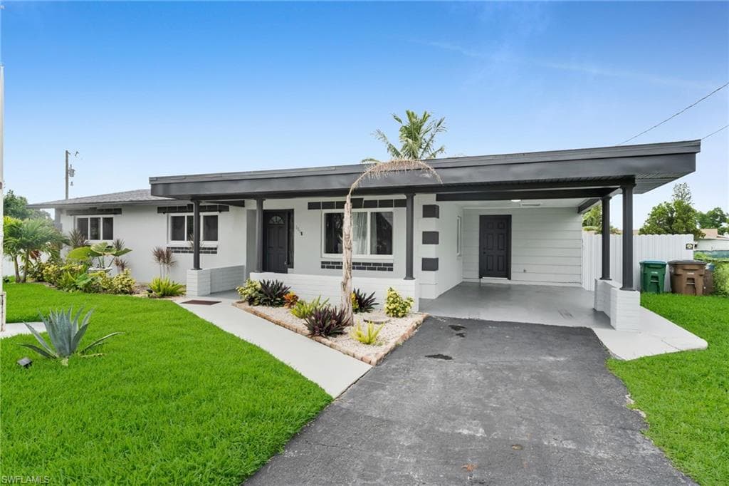 1118 NE Pine Island LN CAPE CORAL, FL 33909