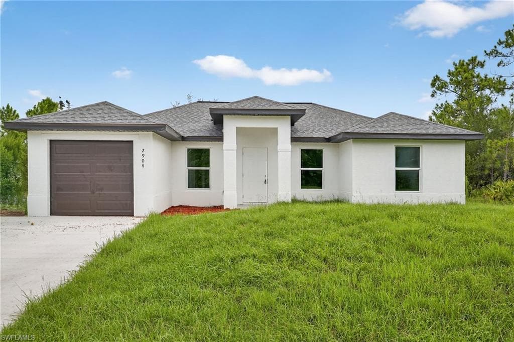 2904 44th ST W LEHIGH ACRES, FL 33971