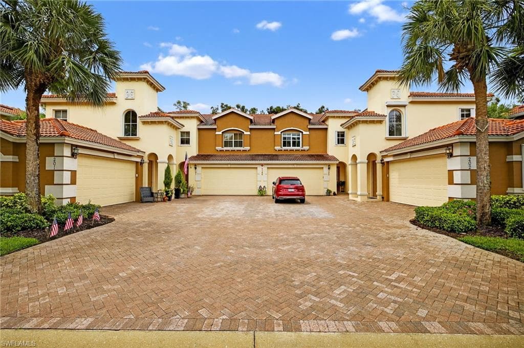 7140 Bergamo WAY 202 FORT MYERS, FL 33966
