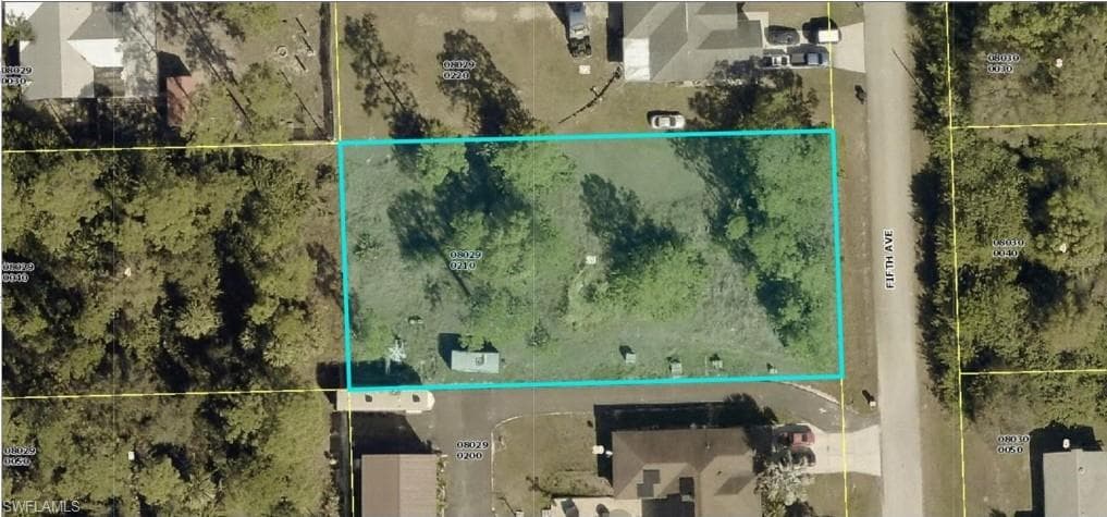 1017 5th AVE LEHIGH ACRES, FL 33972