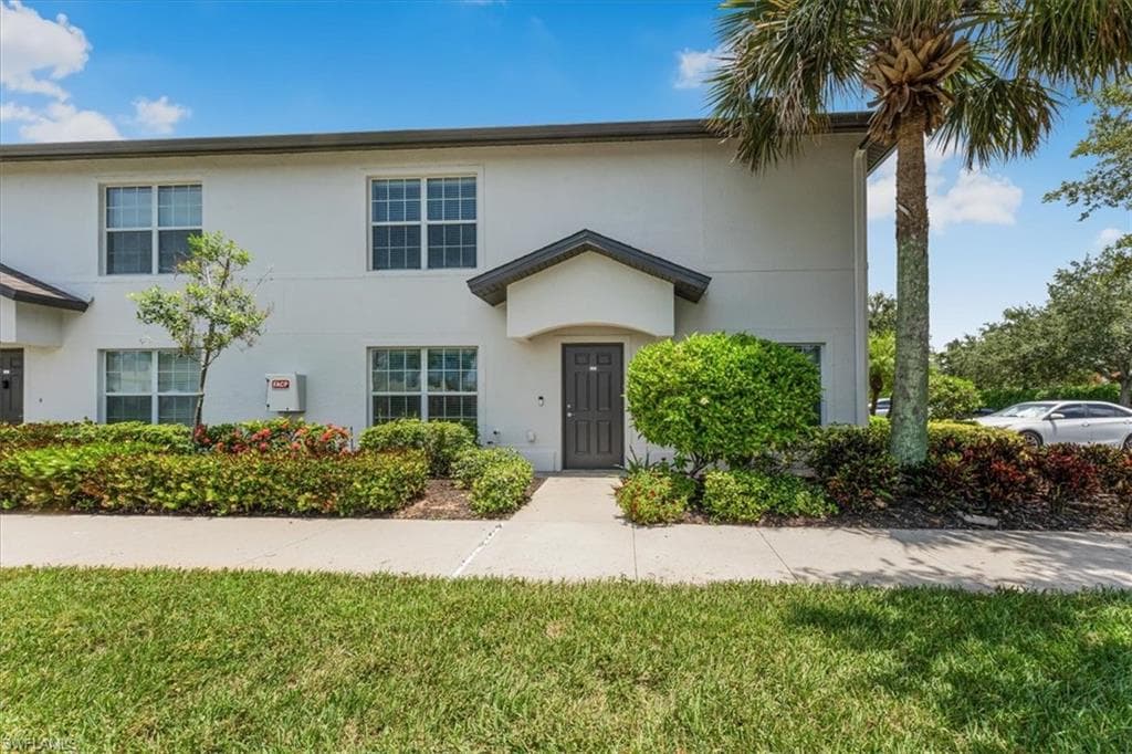 9101 Gervais CIR 1702 NAPLES, FL 34120