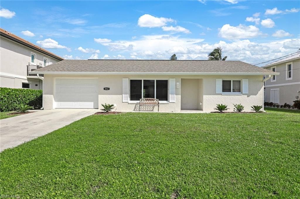 4862 Regal DR BONITA SPRINGS, FL 34134