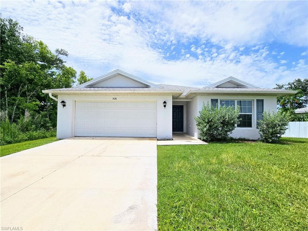 1426 NE 34th ST CAPE CORAL, FL 33909