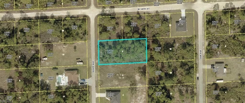 1716 Dixie AVE LEHIGH ACRES, FL 33972