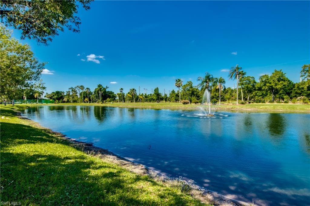 17225 Castleview DR NORTH FORT MYERS, FL 33917