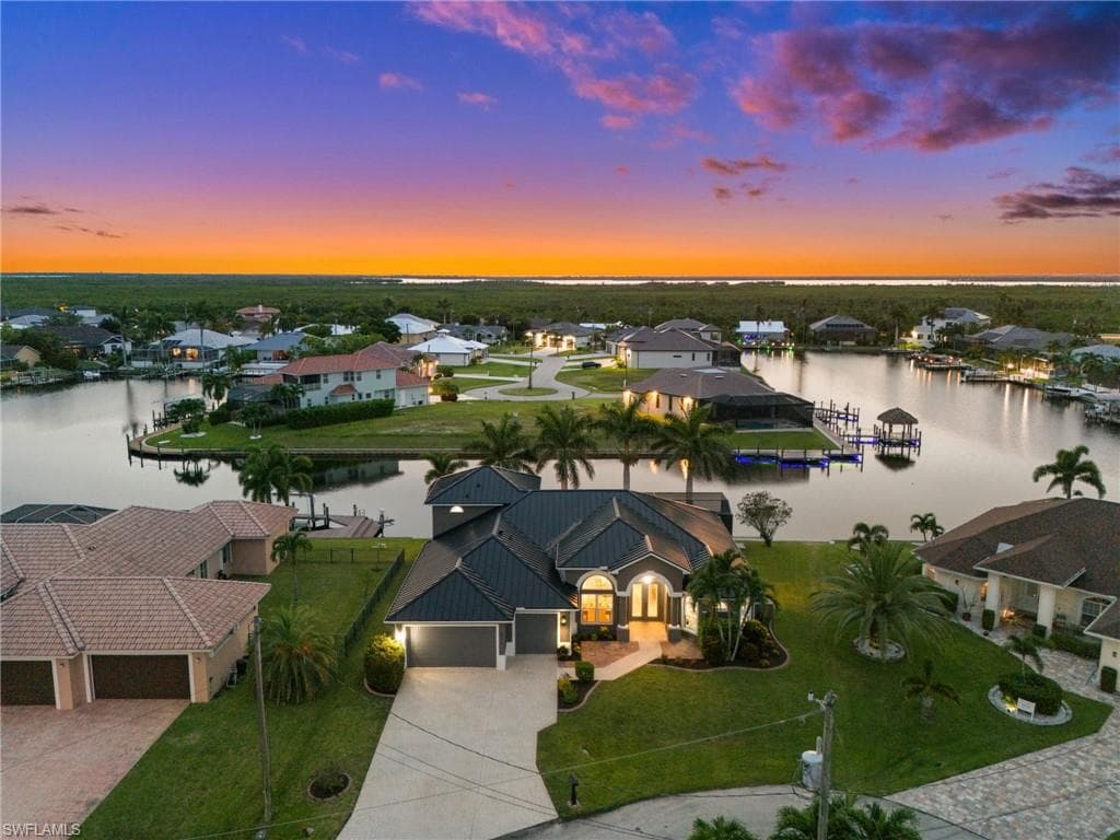 4012 SW 29th AVE CAPE CORAL, FL 33914