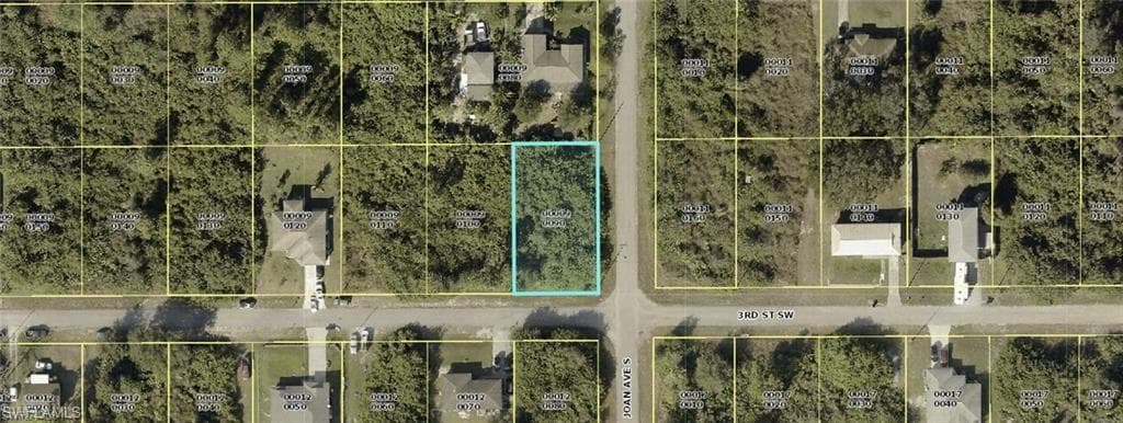 3000 3rd ST SW LEHIGH ACRES, FL 33976