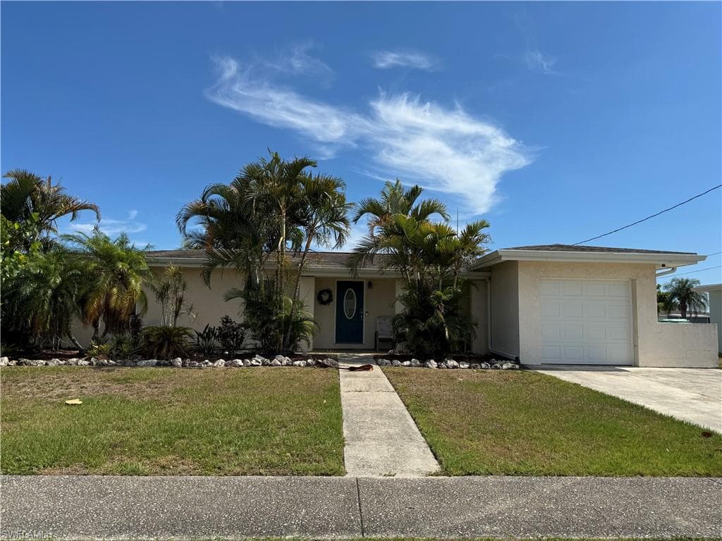 4303 Conway BLVD PORT CHARLOTTE, FL 33952