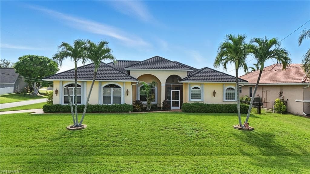 3929 SW 26th AVE CAPE CORAL, FL 33914