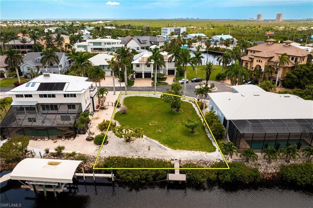 17901 Grey Heron CT FORT MYERS BEACH, FL 33931