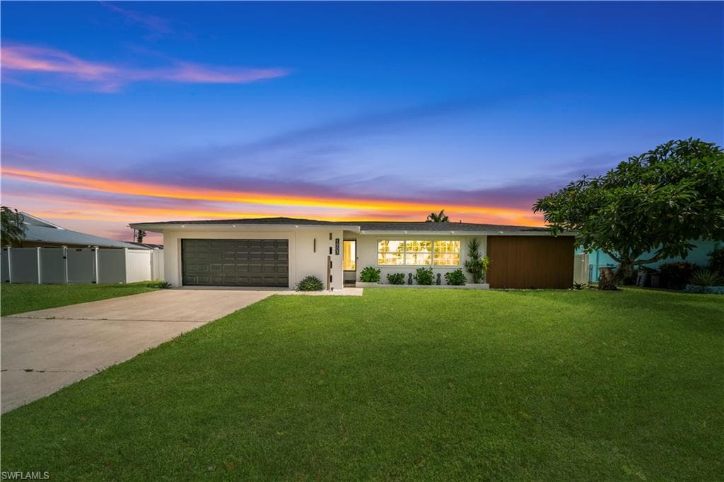 1903 Cornwallis PKWY CAPE CORAL, FL 33904