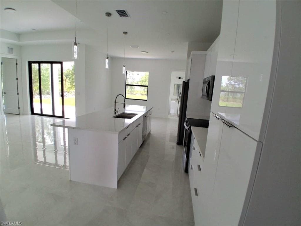 1403 Wagner AVE LEHIGH ACRES, FL 33972