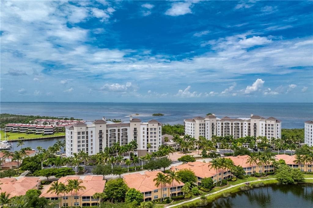 3313 Sunset Key CIR 701 PUNTA GORDA, FL 33955