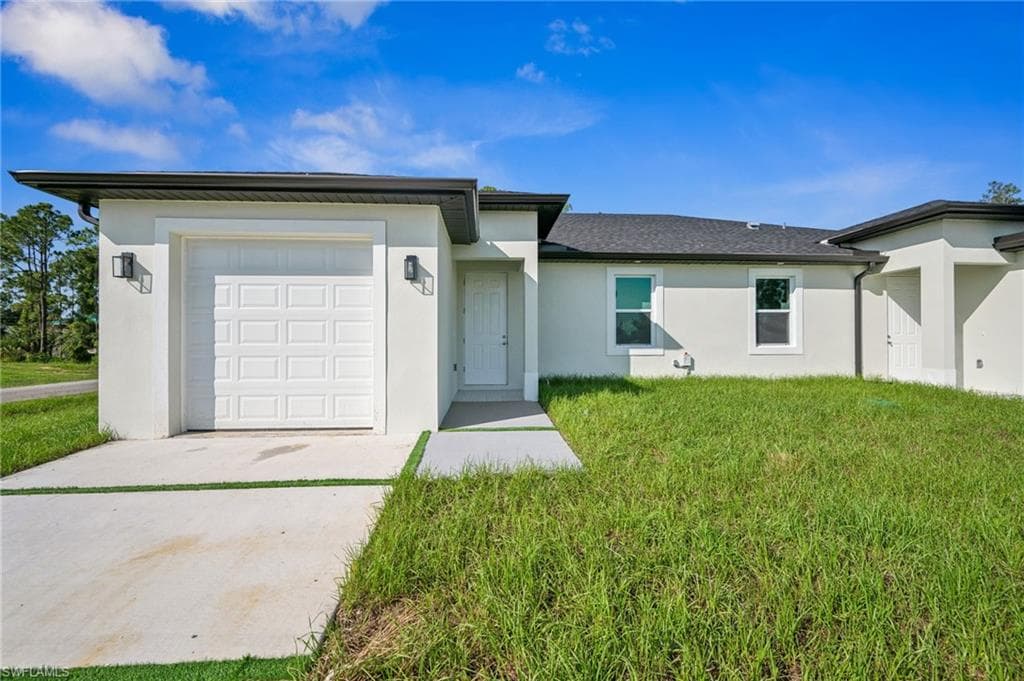 4701 28th ST SW LEHIGH ACRES, FL 33973