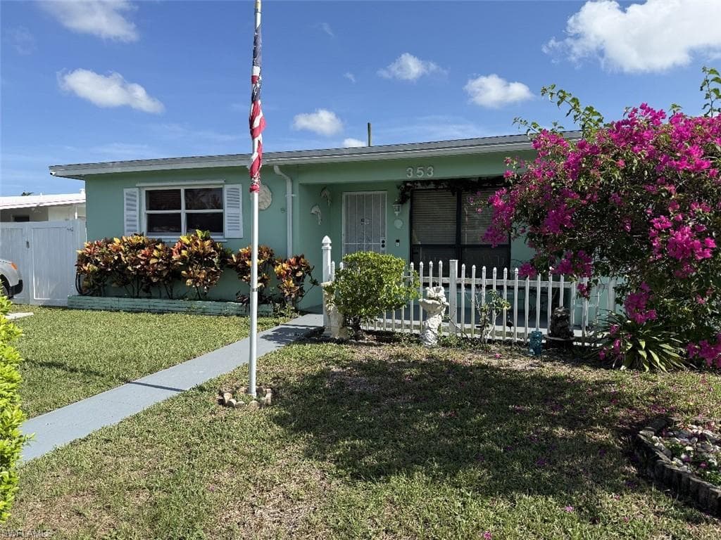 353 cavalier RD LAKE WORTH, FL 33461