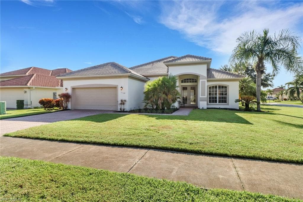 11124 Sea Tropic LN FORT MYERS, FL 33908