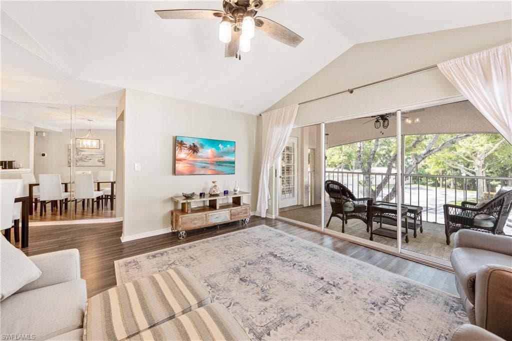 1096 Woodshire LN C201 NAPLES, FL 34105