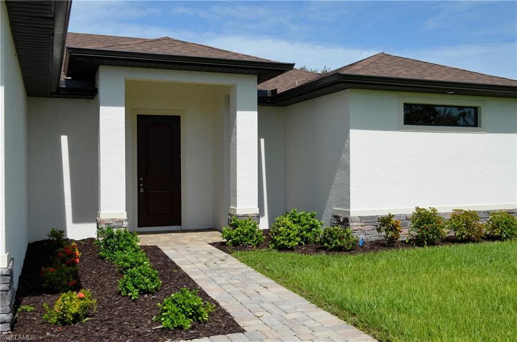 3722 NE 16th PL CAPE CORAL, FL 33909