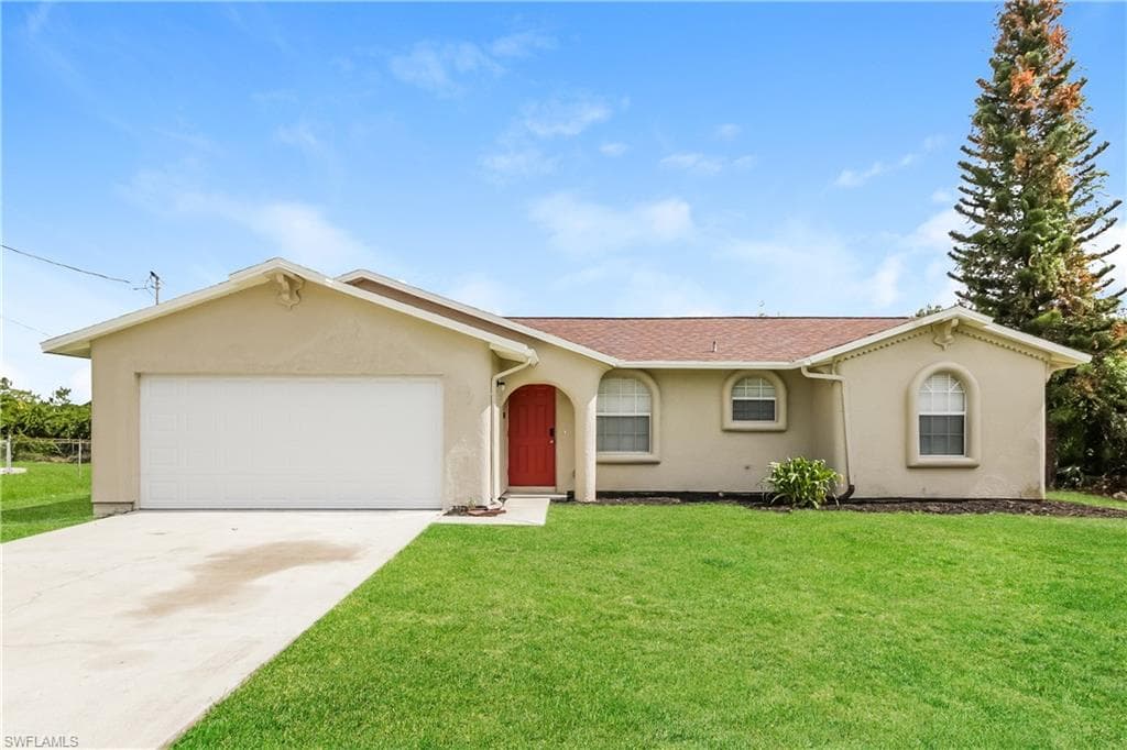 3703 14th ST W LEHIGH ACRES, FL 33971