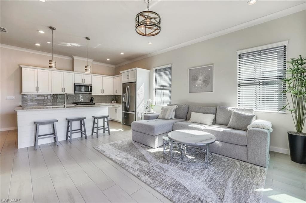 14712 Kingfisher LOOP NAPLES, FL 34120
