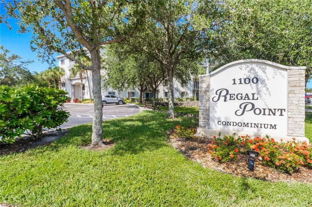 1100 Pine Ridge RD B103 NAPLES, FL 34108