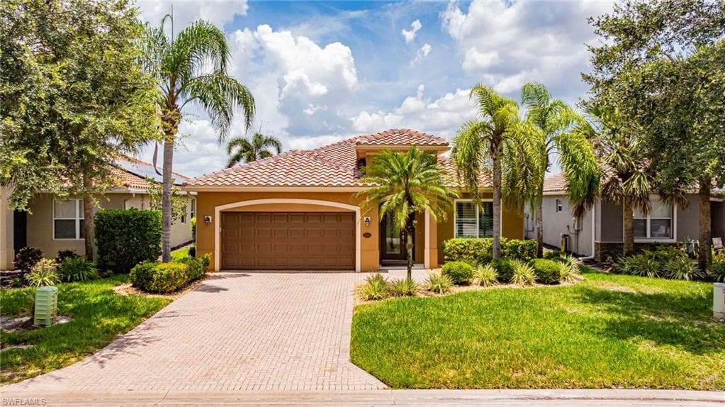 21615 Belvedere LN ESTERO, FL 33928