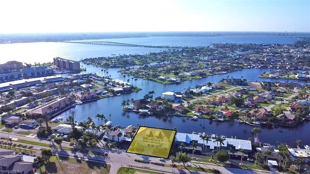 1814 Beach PKWY 201 CAPE CORAL, FL 33904