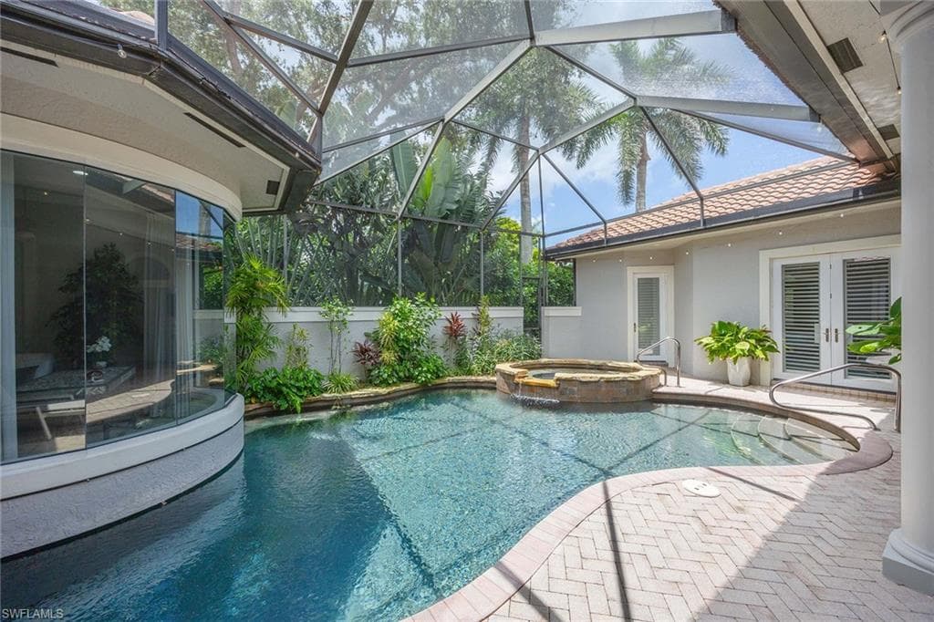8800 Muirfield DR NAPLES, FL 34109