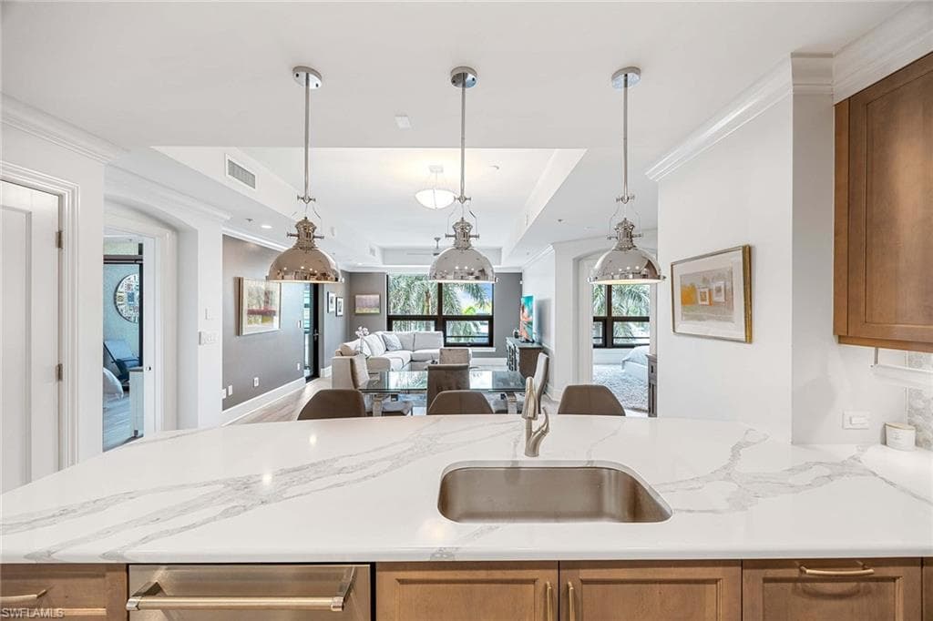 9115 Strada PL 5312 NAPLES, FL 34108