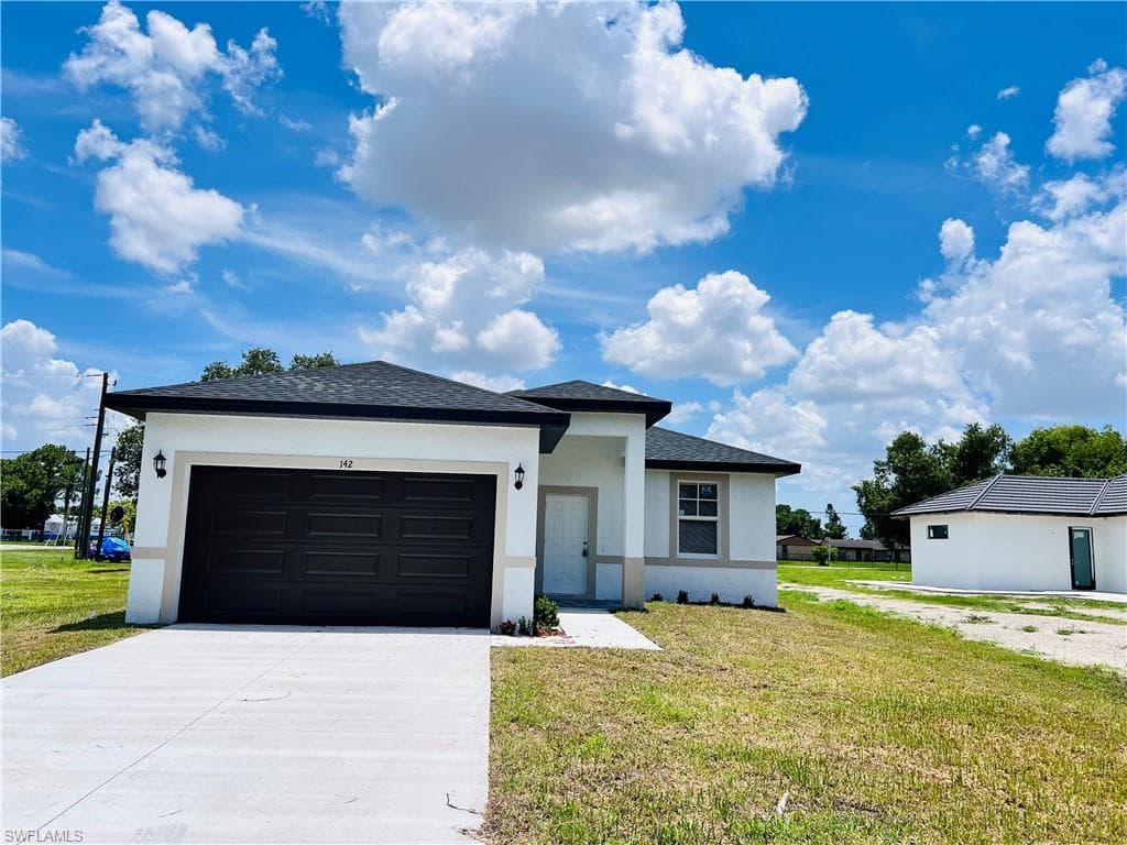 142 Lucille AVE FORT MYERS, FL 33905