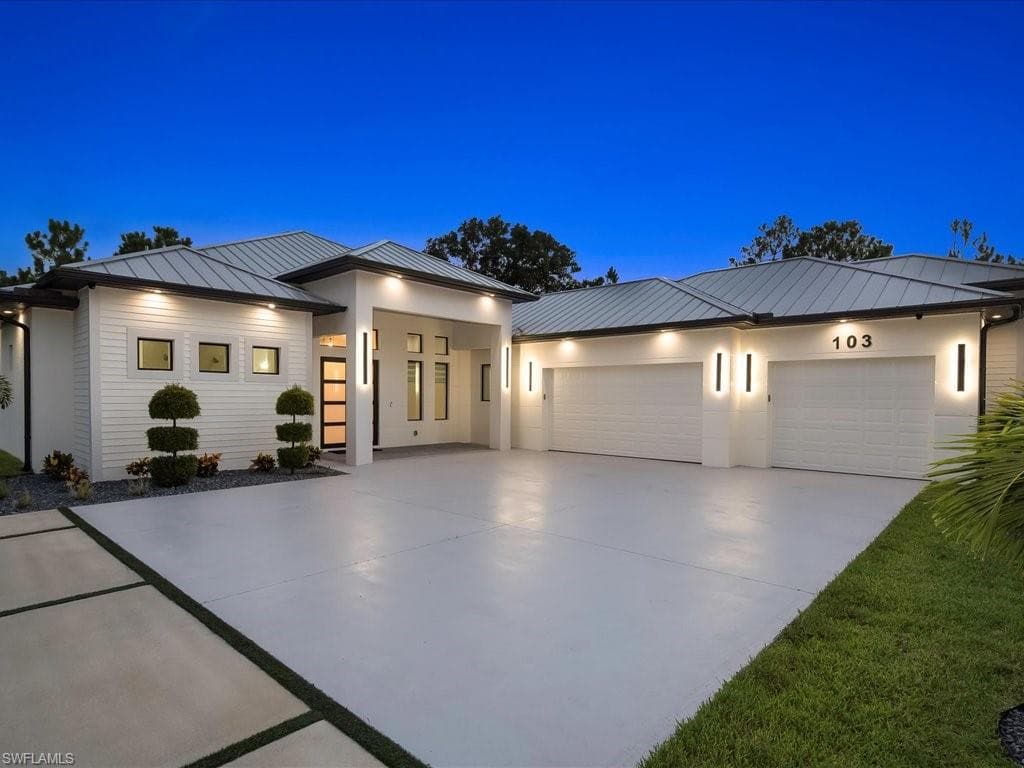 103 14th ST SE NAPLES, FL 34117
