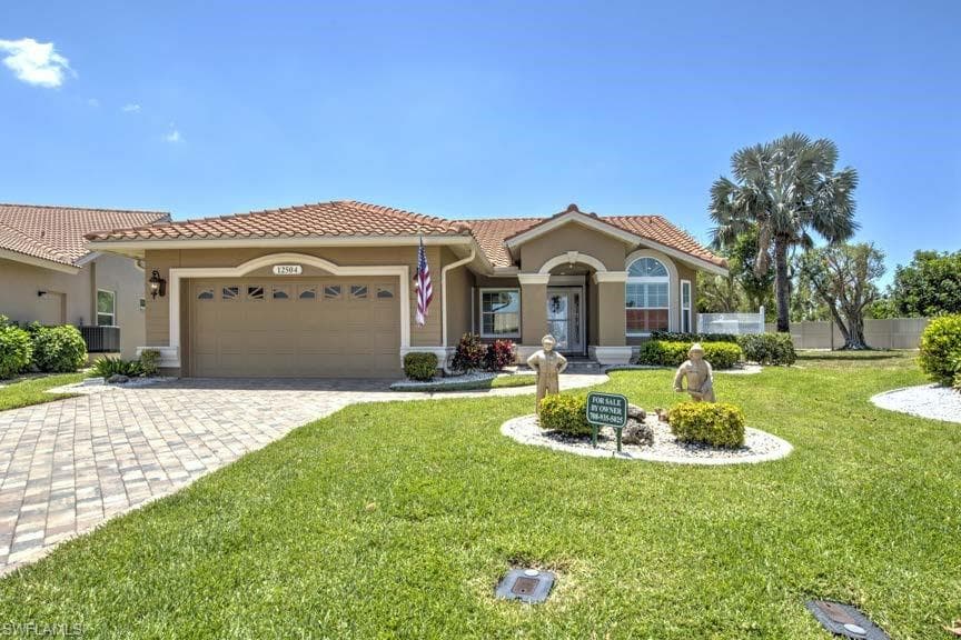 12504 Kelly Pine CT FORT MYERS, FL 33908