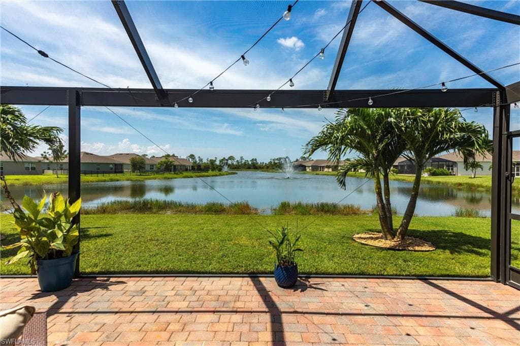 2716 Merida LN CAPE CORAL, FL 33909