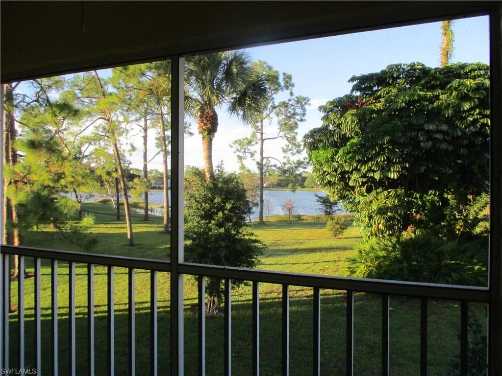 2684 KINGS LAKE BLVD 203 NAPLES, FL 34112