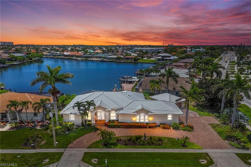 1264 Whiteheart AVE MARCO ISLAND, FL 34145