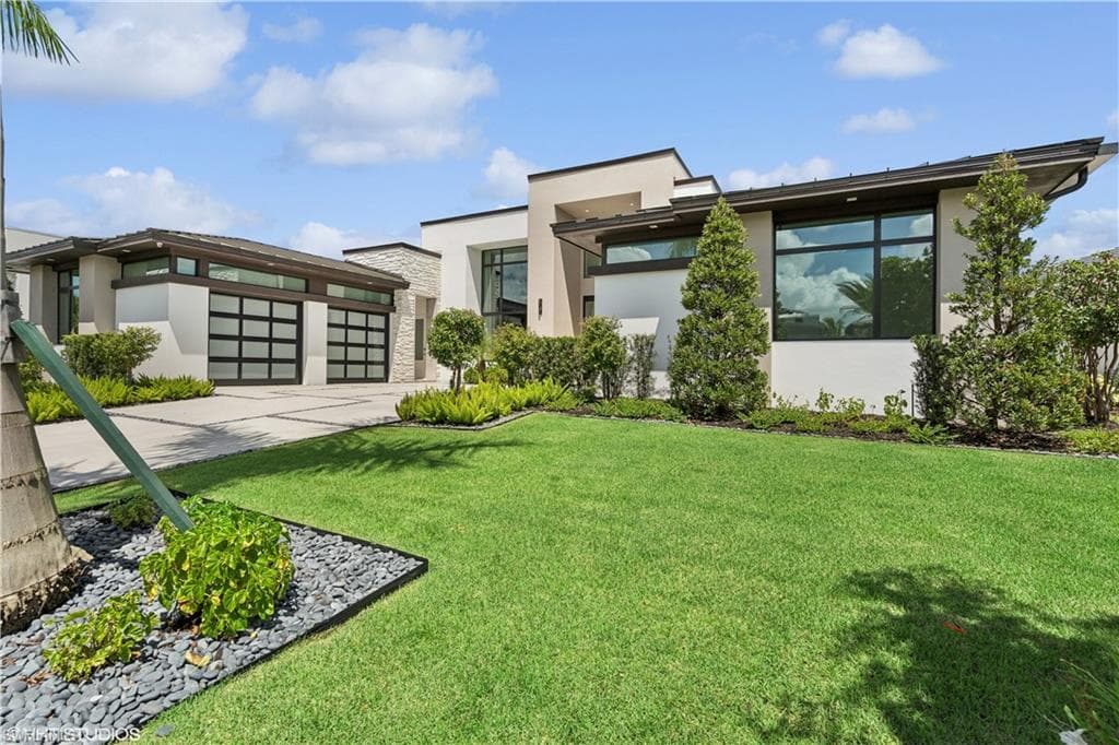 10411 Via Parma WAY MIROMAR LAKES, FL 33913