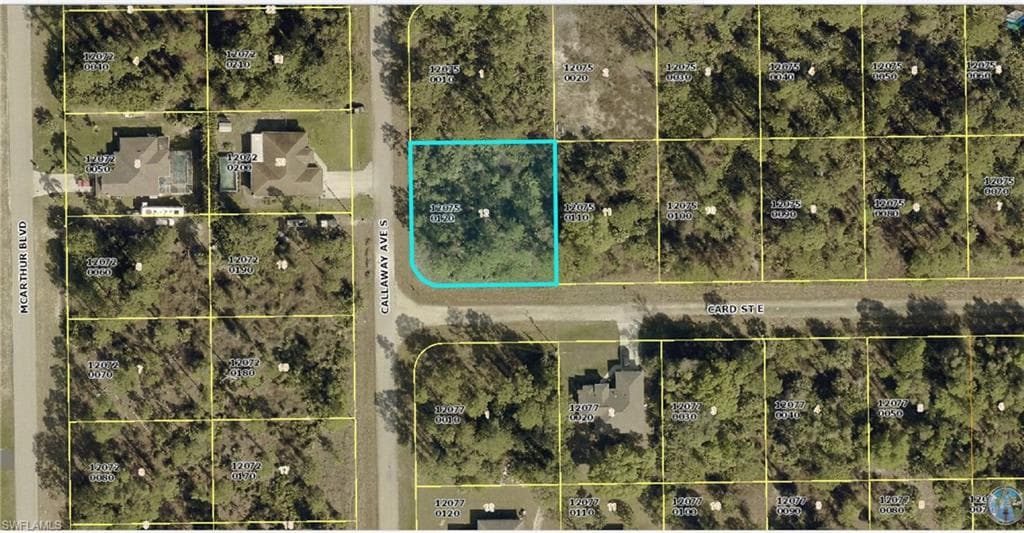 1017 Card ST E LEHIGH ACRES, FL 33974