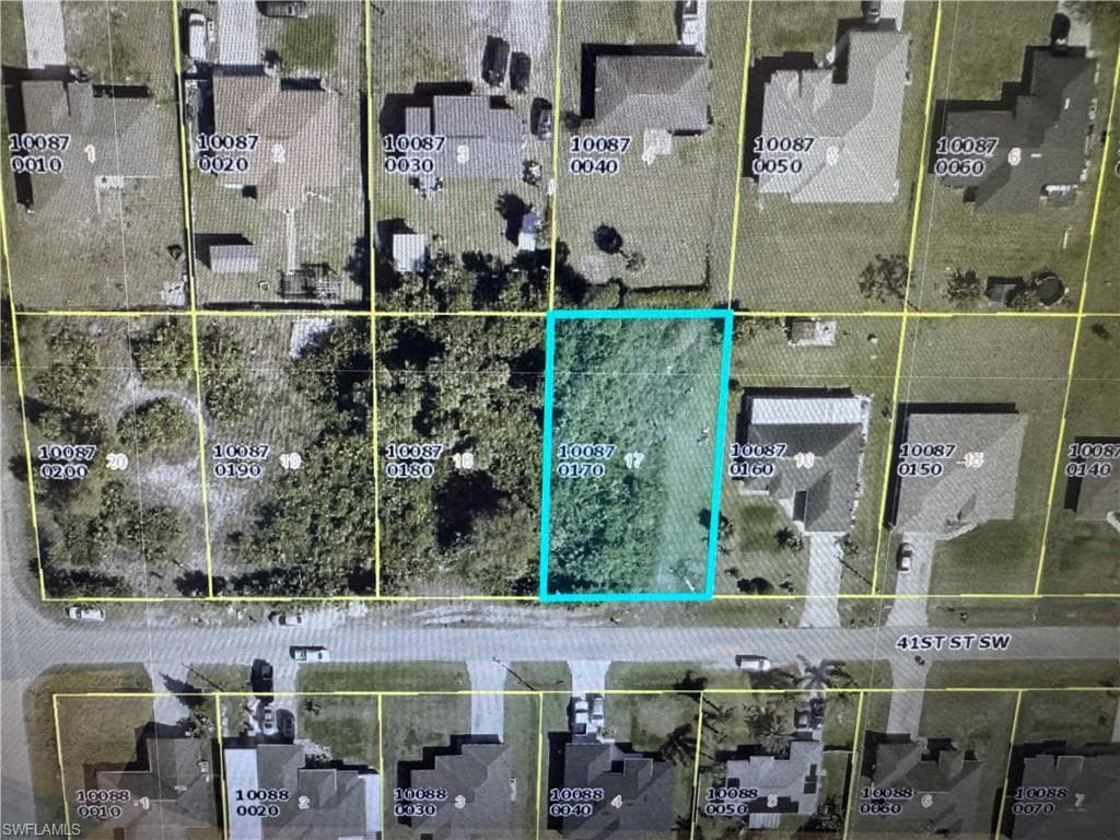 3212 41st ST SW LEHIGH ACRES, FL 33976