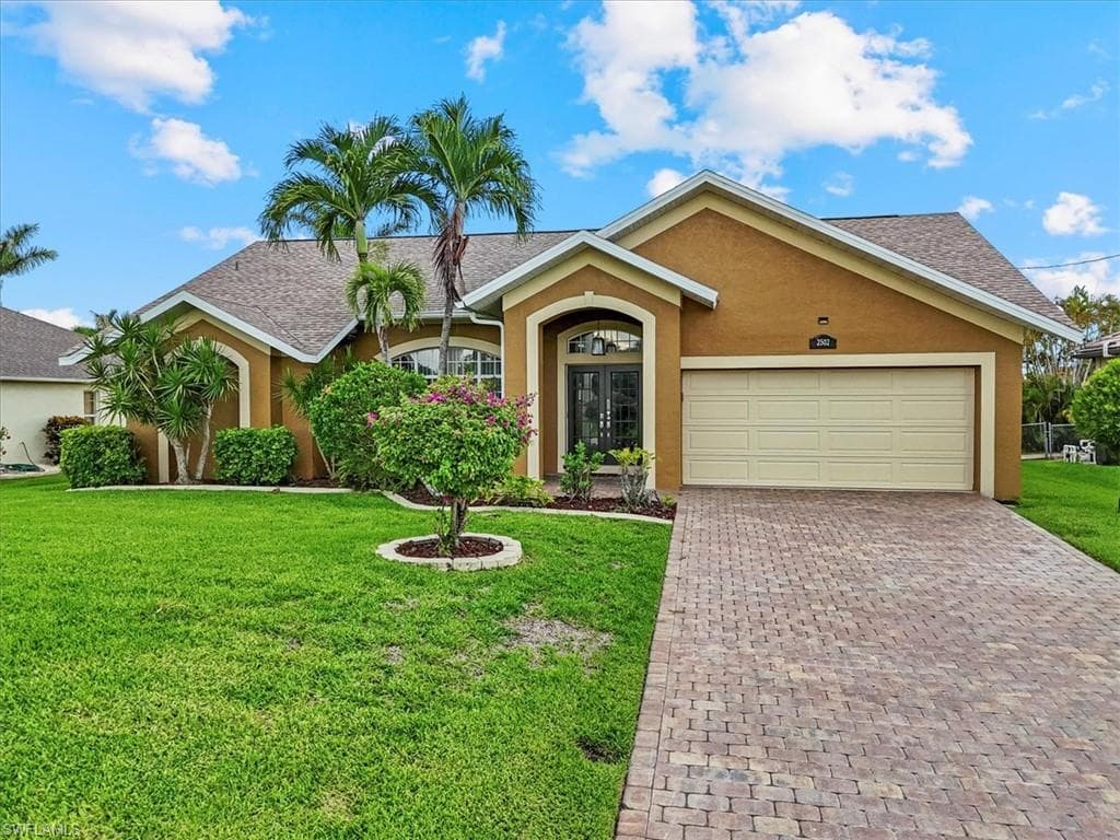 2502 Miracle PKWY CAPE CORAL, FL 33914