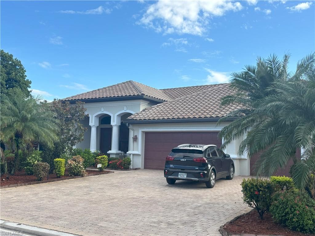 12500 Fairmont DR FORT MYERS, FL 33913