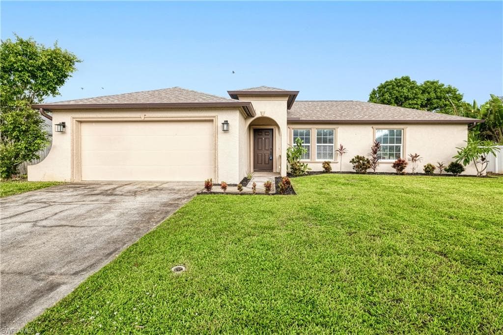 9155 Aster RD FORT MYERS, FL 33967