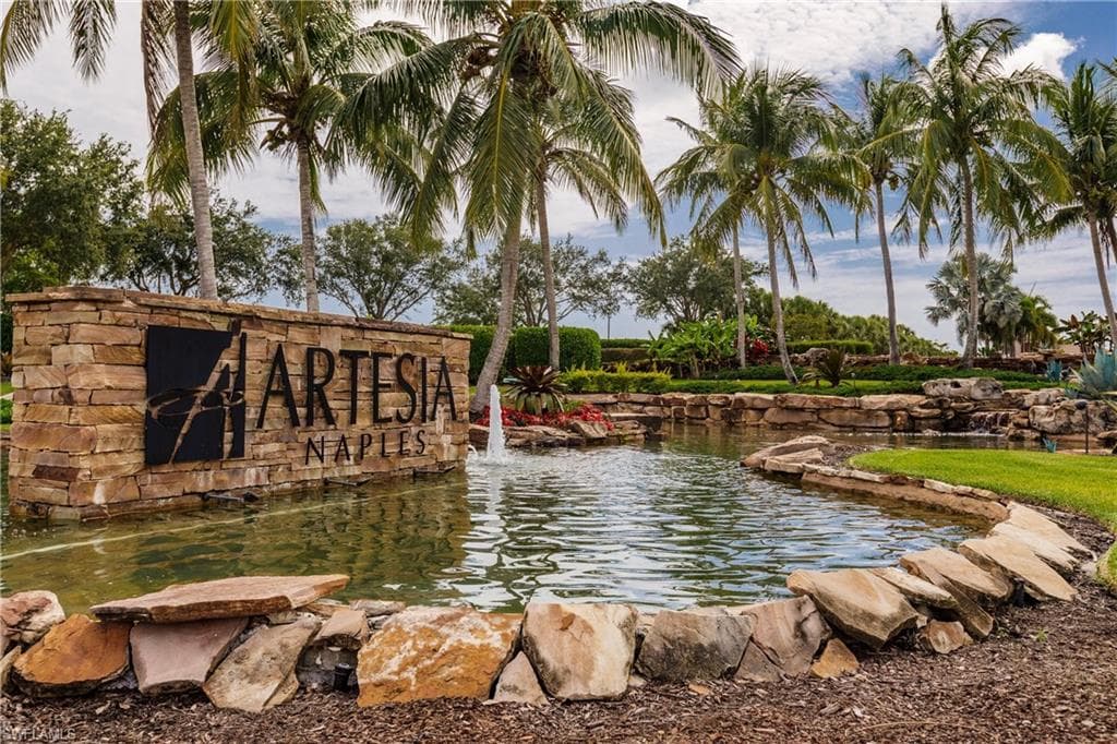 1403 Oceania DR S NAPLES, FL 34113