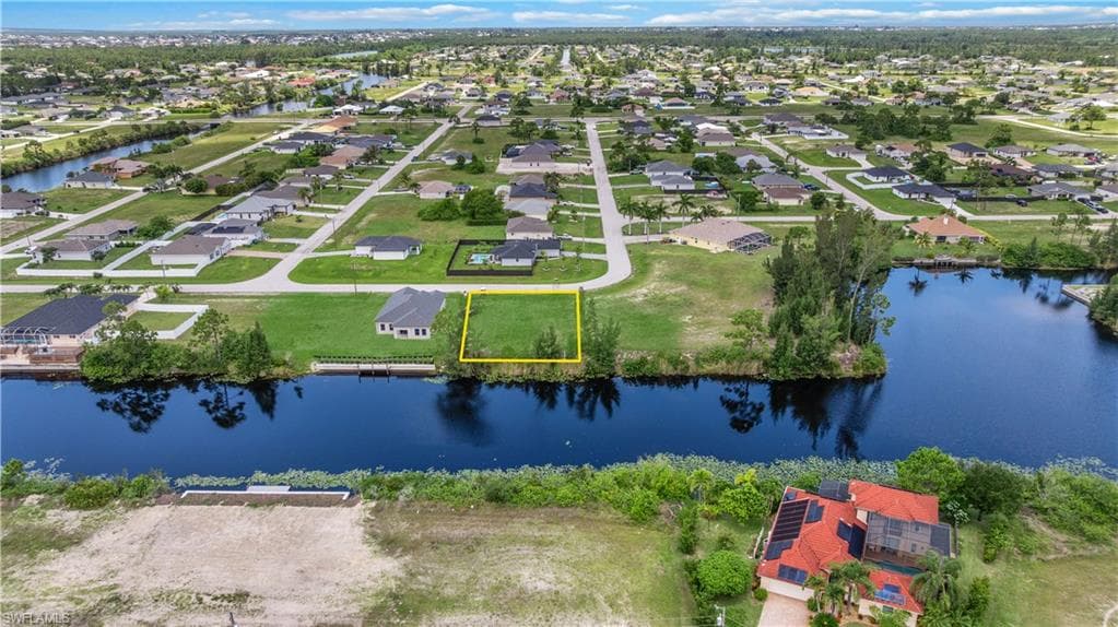 2549 22nd PL CAPE CORAL, FL 33993
