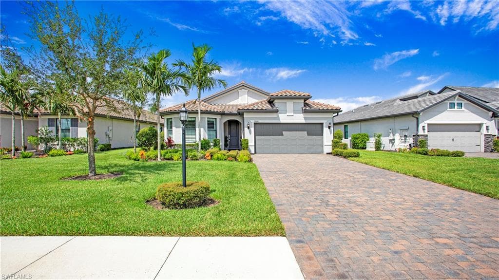 19616 Utopia LN ESTERO, FL 33928