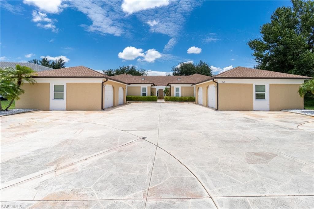 1203 Saxony CIR D PUNTA GORDA, FL 33983