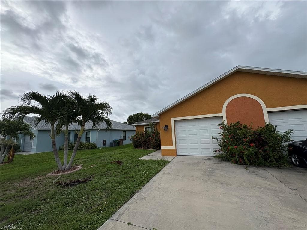 1422 SW 47th TER CAPE CORAL, FL 33914