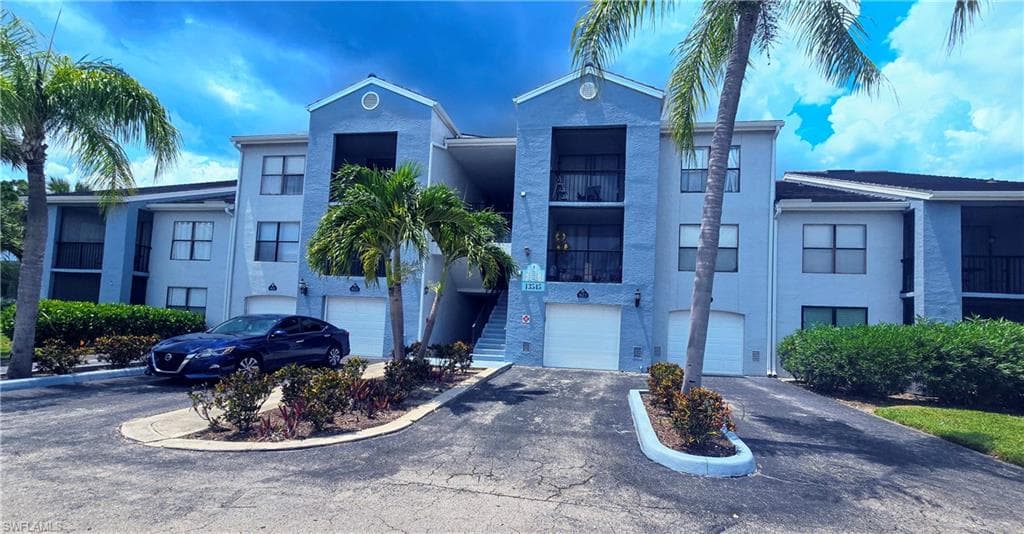13545 Eagle Ridge DR 826 FORT MYERS, FL 33912